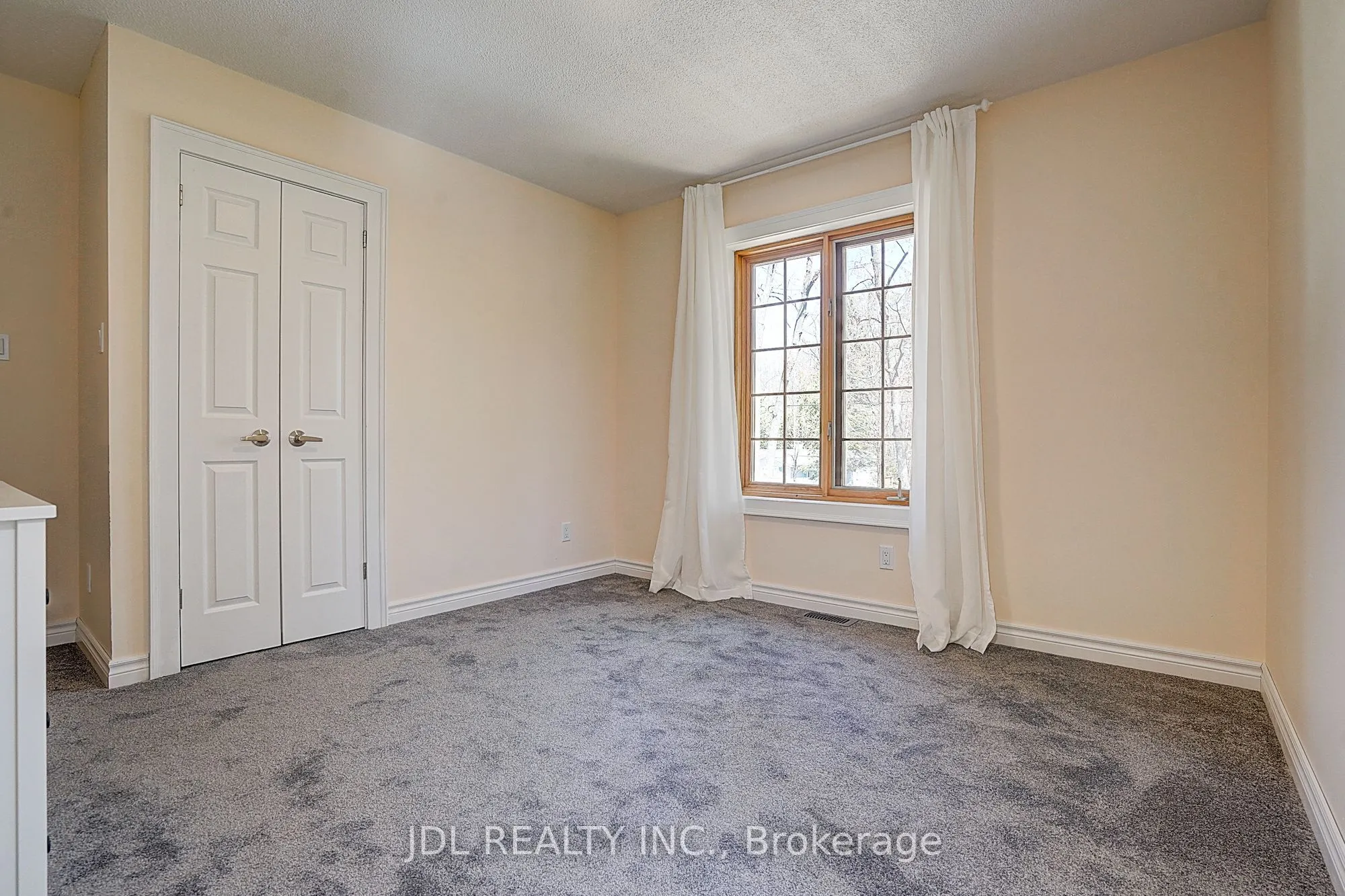 646 Oxbow Park Drive