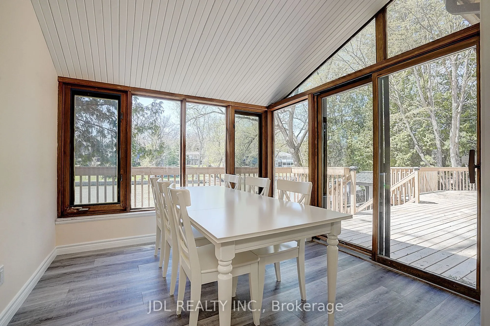 646 Oxbow Park Drive