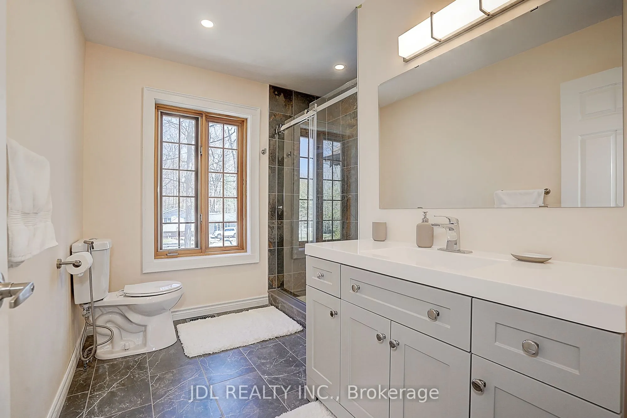 646 Oxbow Park Drive