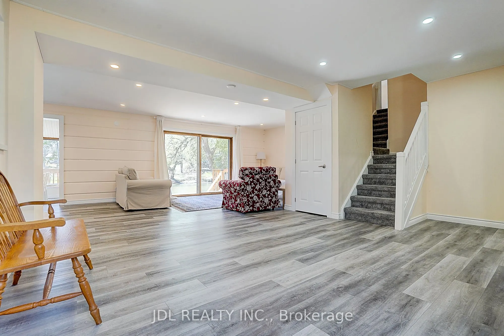 646 Oxbow Park Drive