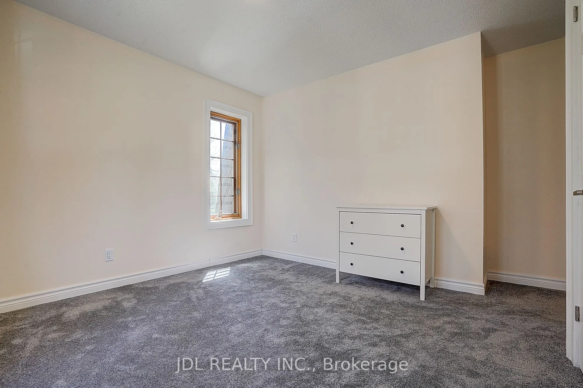 646 Oxbow Park Drive