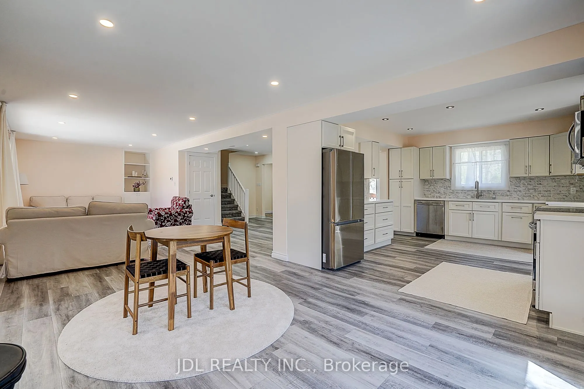 646 Oxbow Park Drive