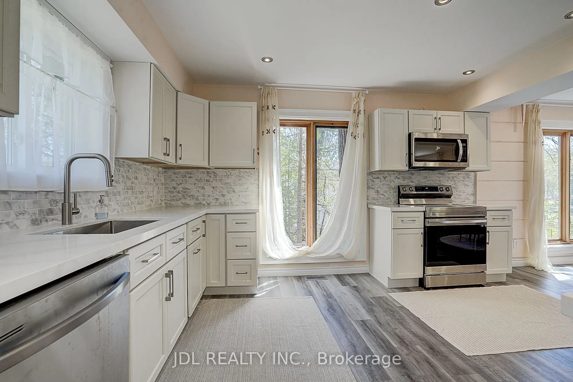 646 Oxbow Park Drive