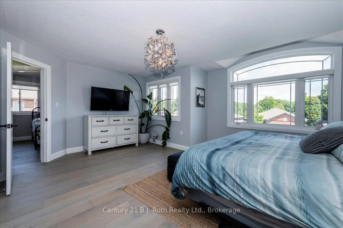 4 Sheppard Drive