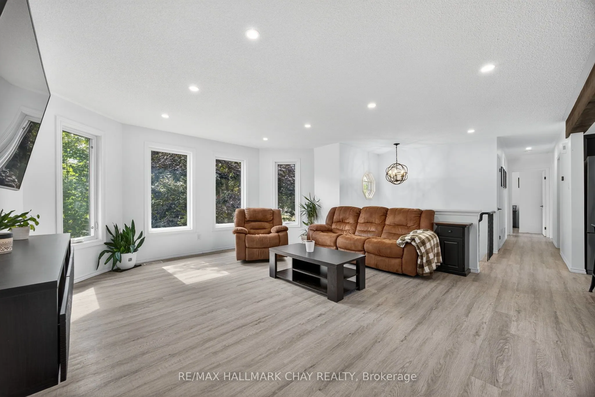 1777 George Johnston Road