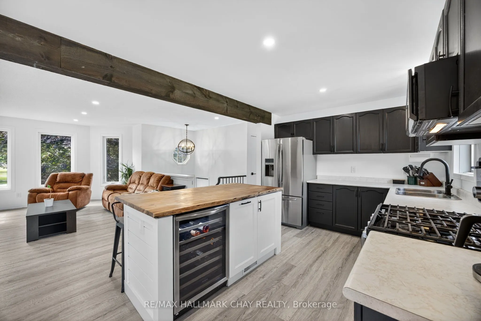 1777 George Johnston Road