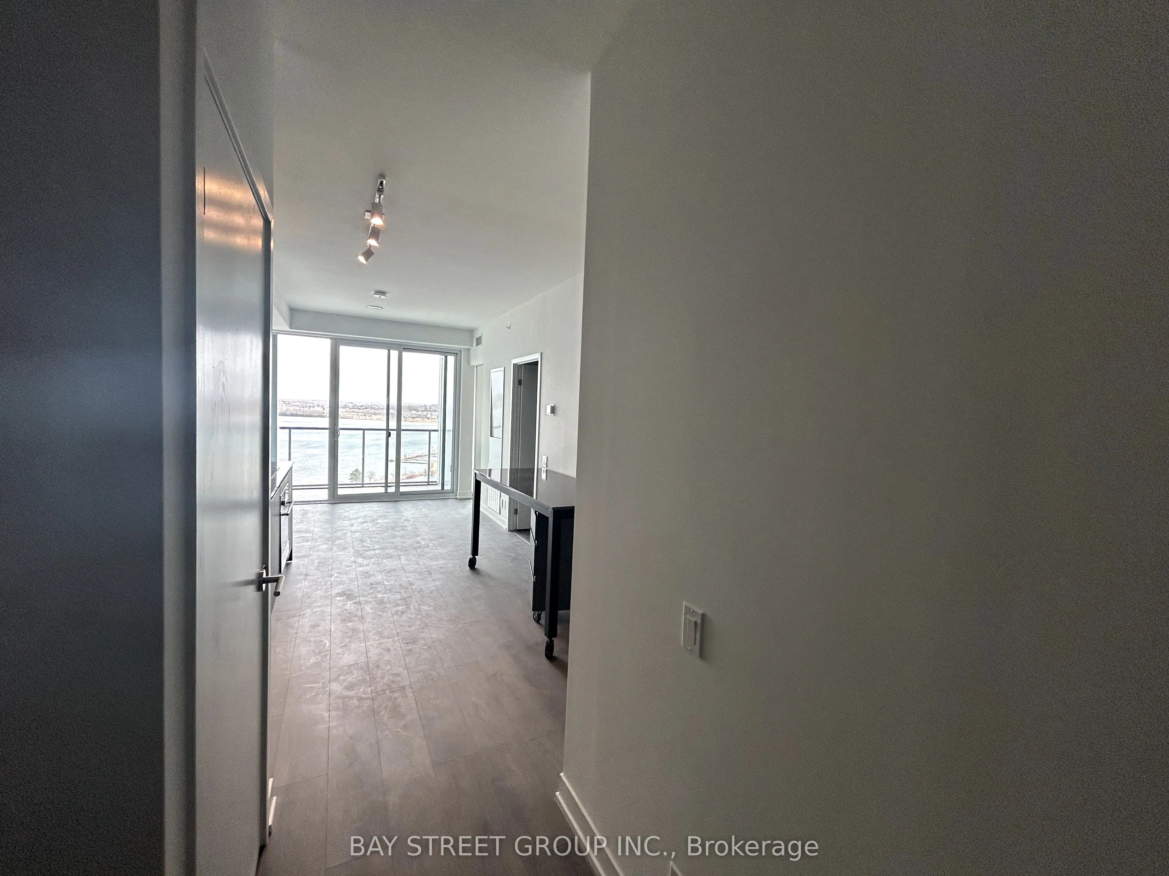 39 Mary Street, #1610