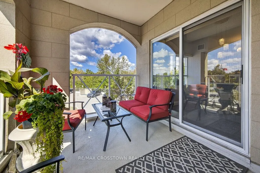 354 Atherley Road, #203