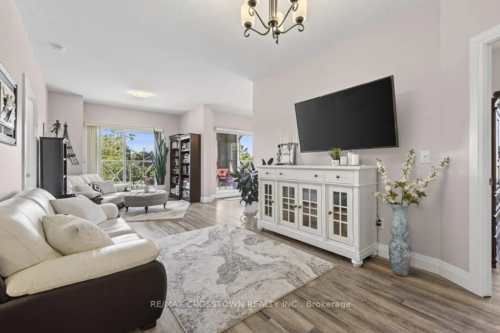 354 Atherley Road, #203