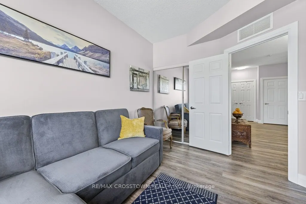 354 Atherley Road, #203