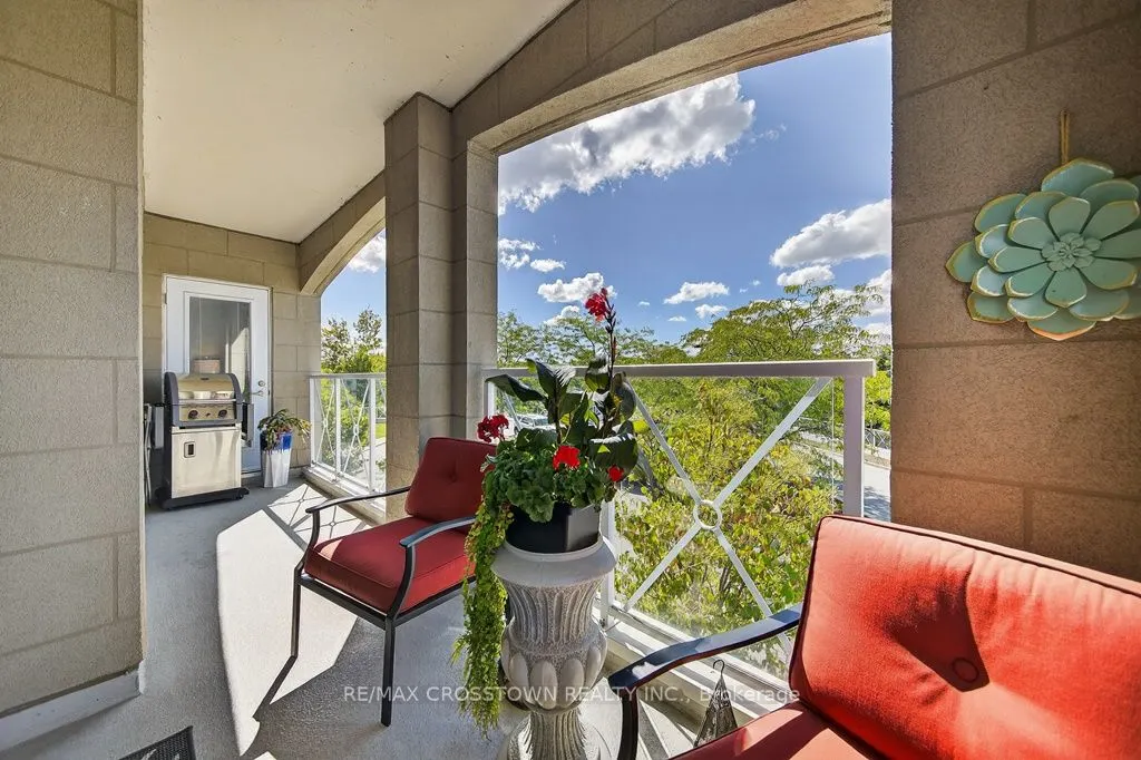 354 Atherley Road, #203