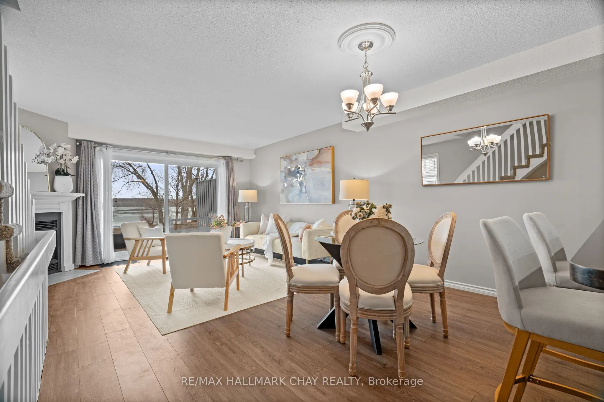1 Olive Crescent, #4