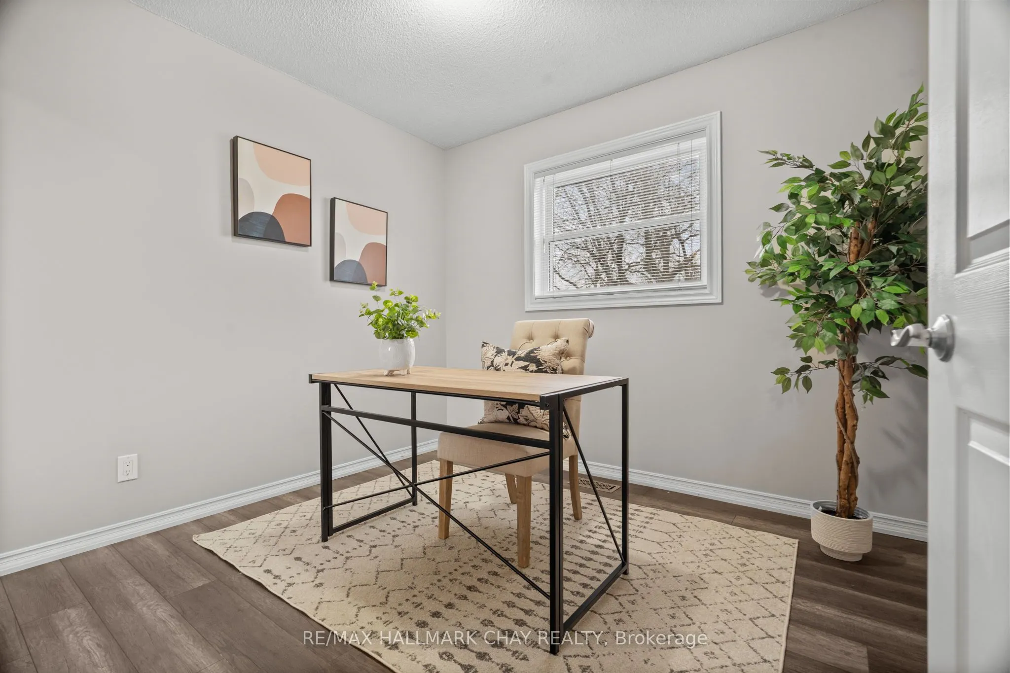 1 Olive Crescent, #4