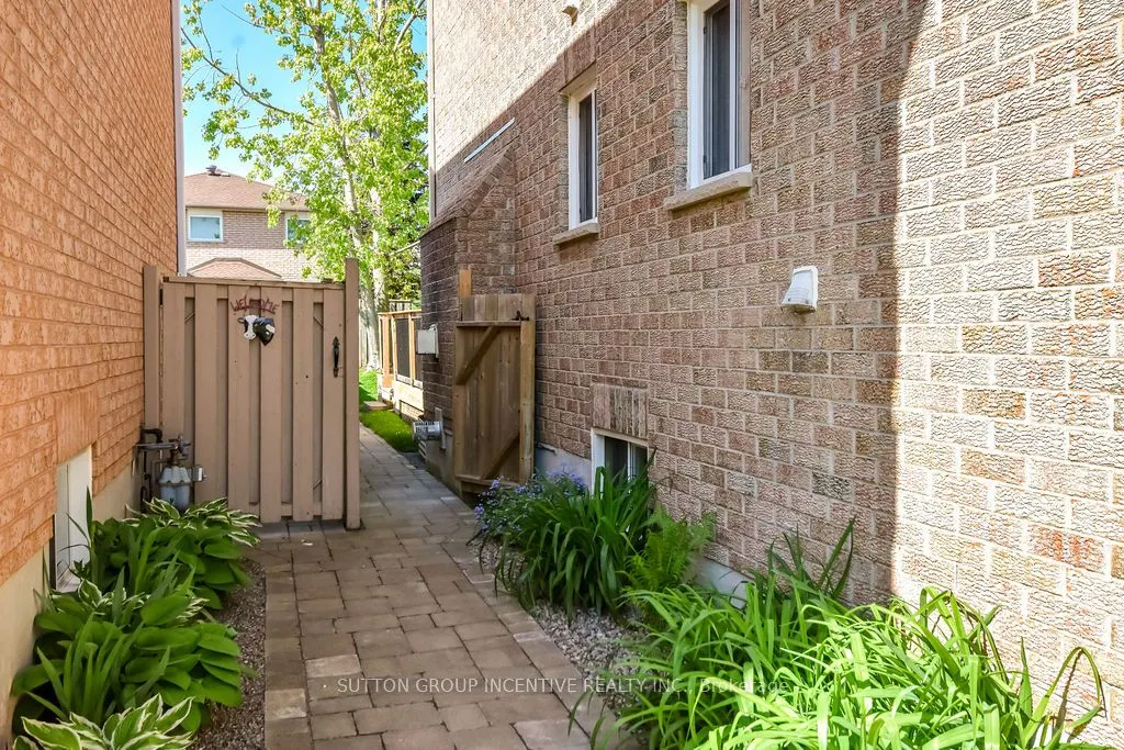 53 Taylor Drive