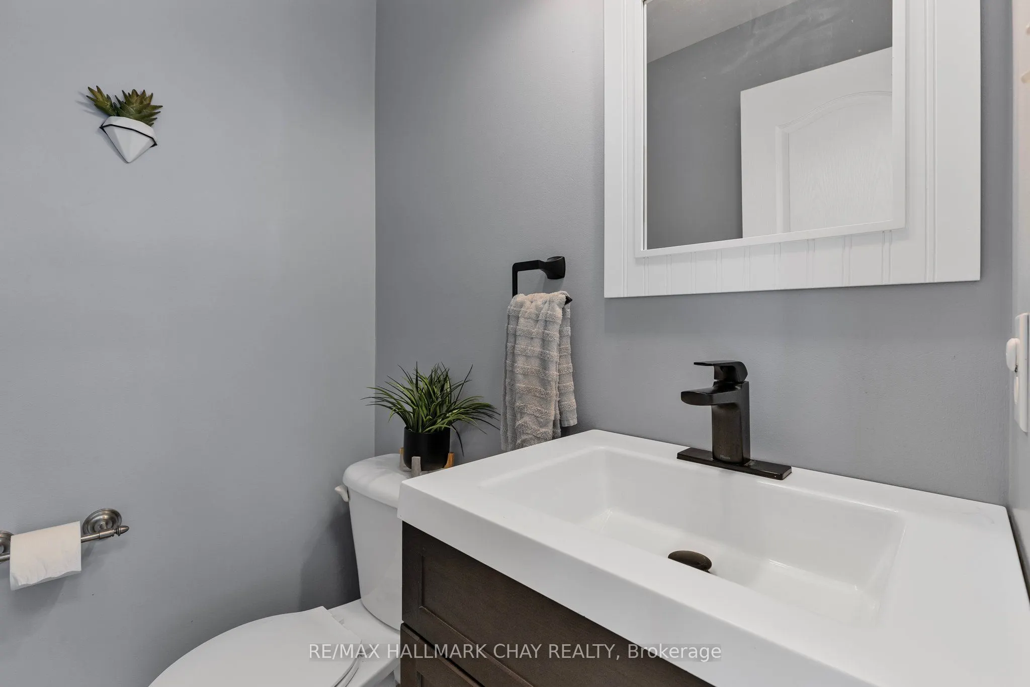 28 Bloom Crescent