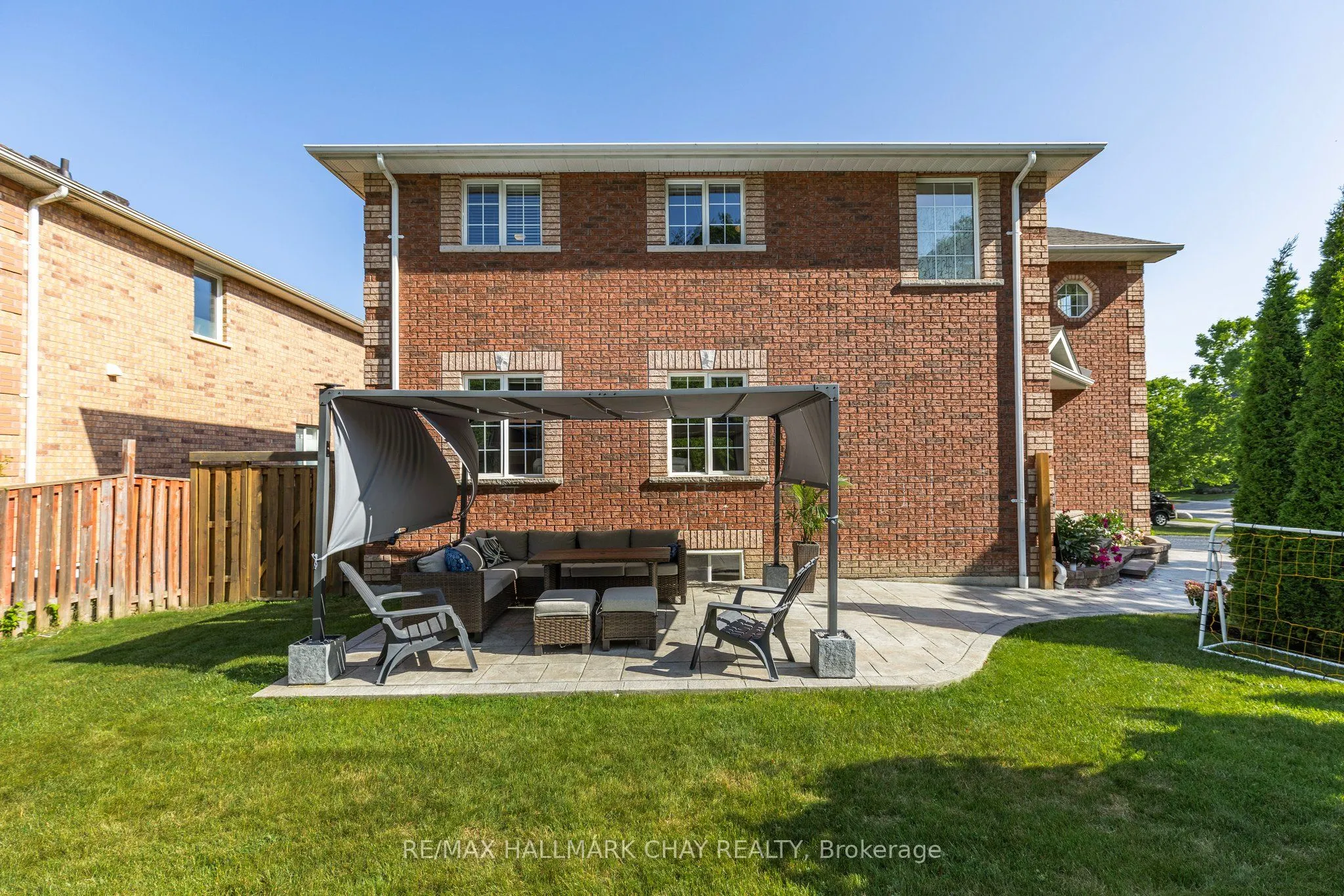 28 Bloom Crescent