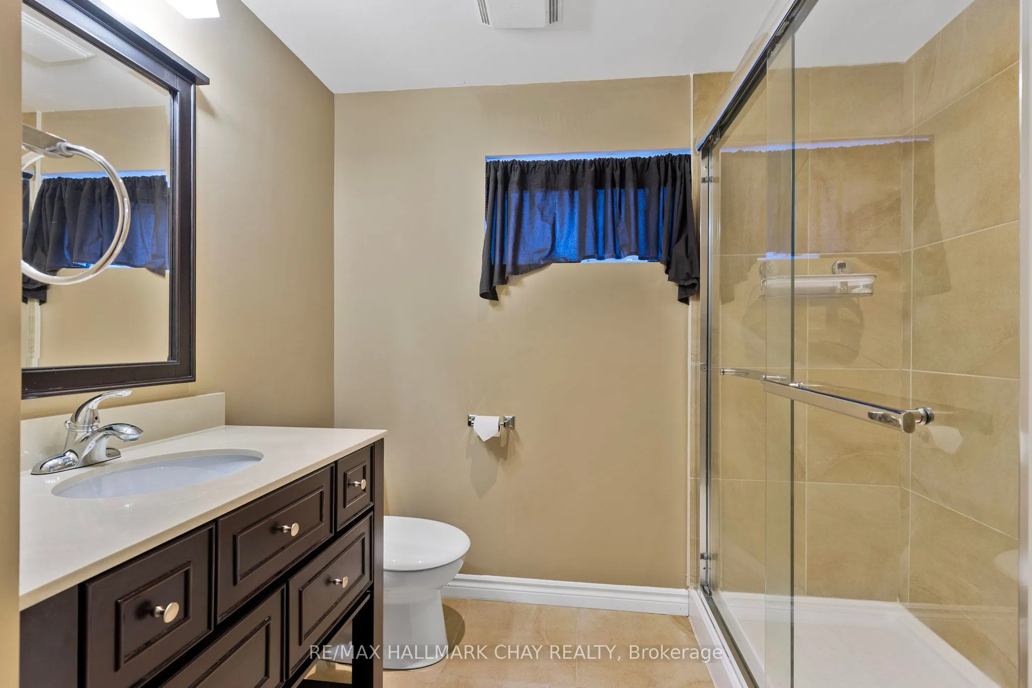 28 Bloom Crescent