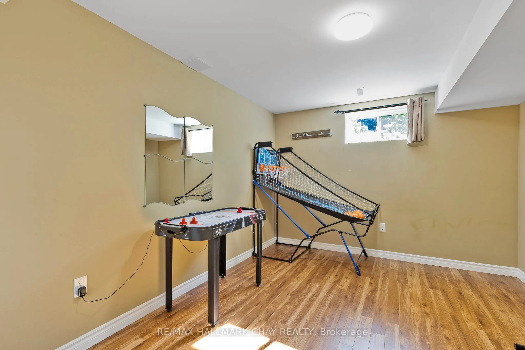 28 Bloom Crescent