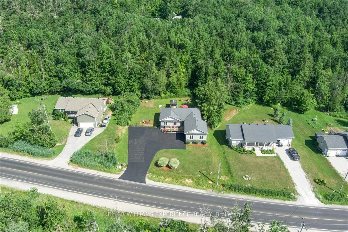 158 Moonstone Road E