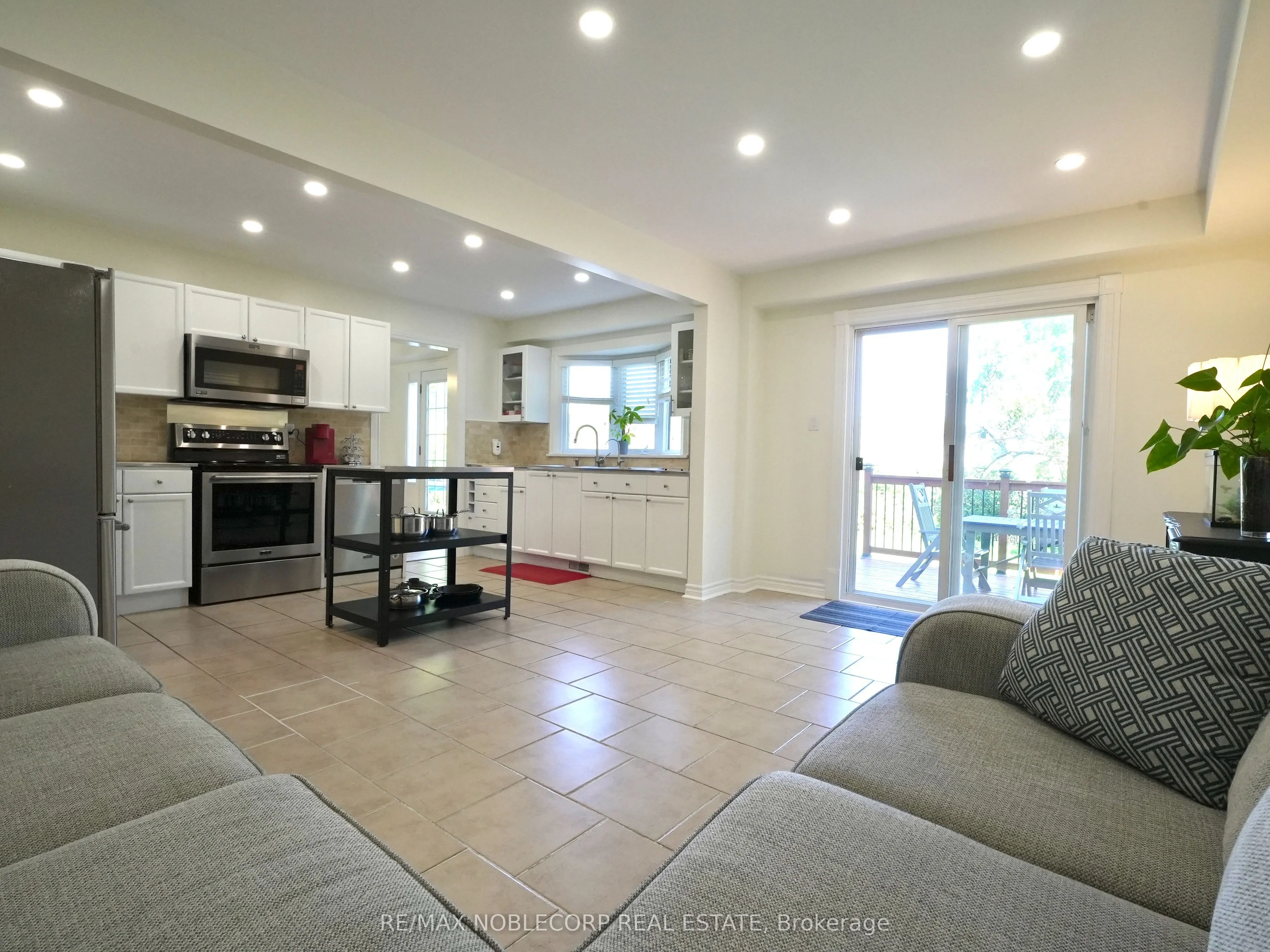 62 O'Shaughnessy Crescent