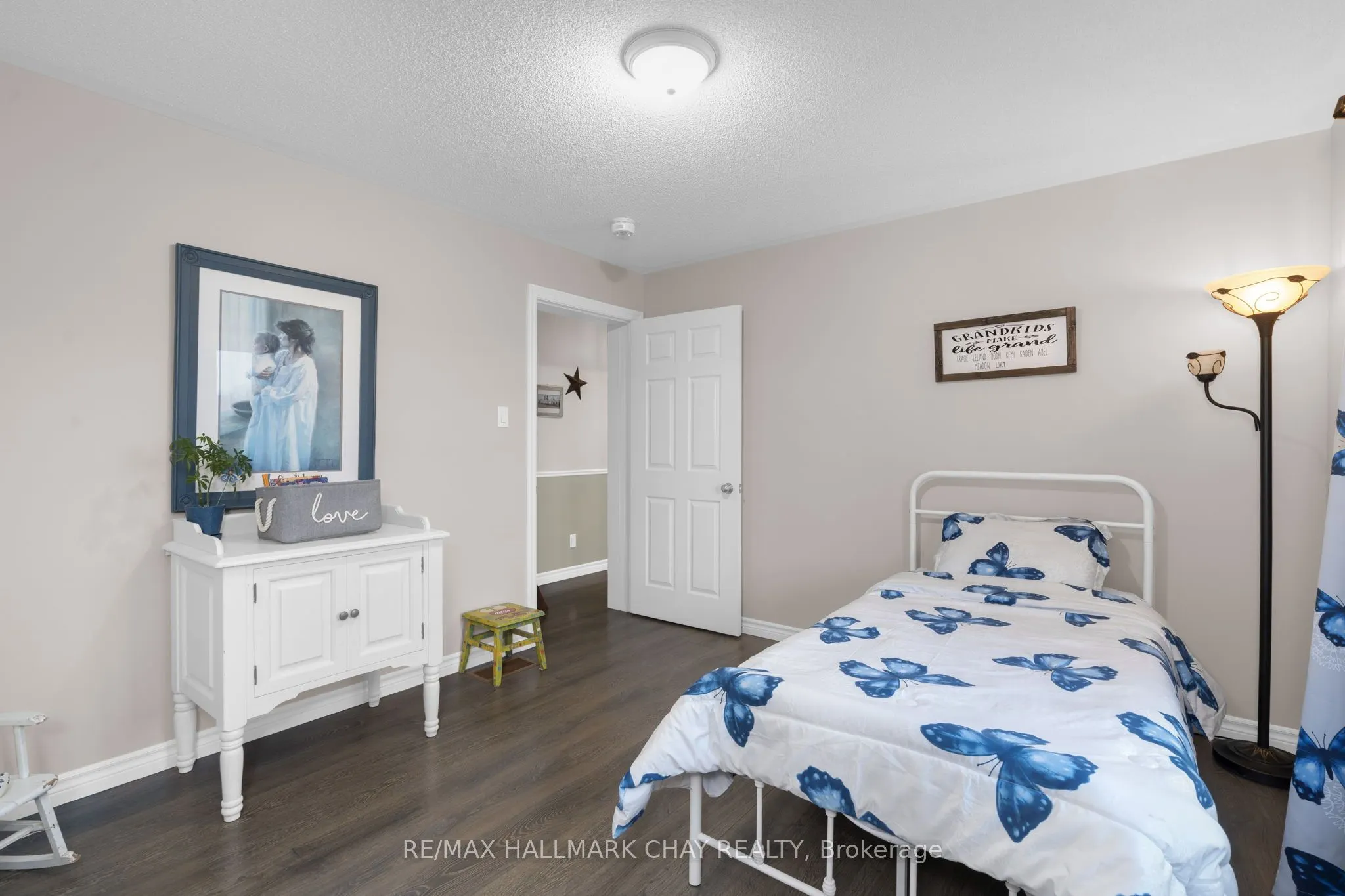 4193 Hogback Road