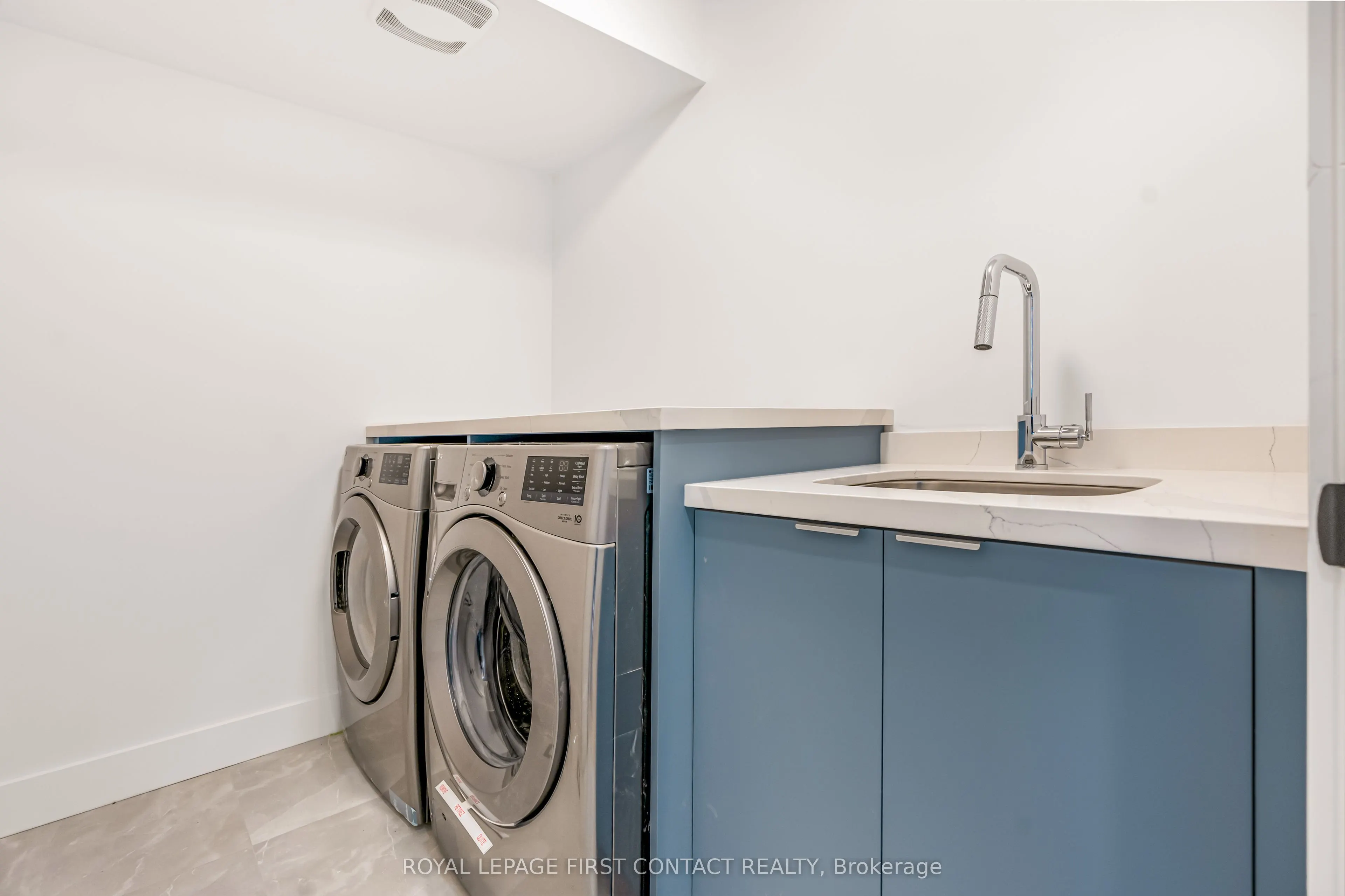 4 Alderwood Lane
