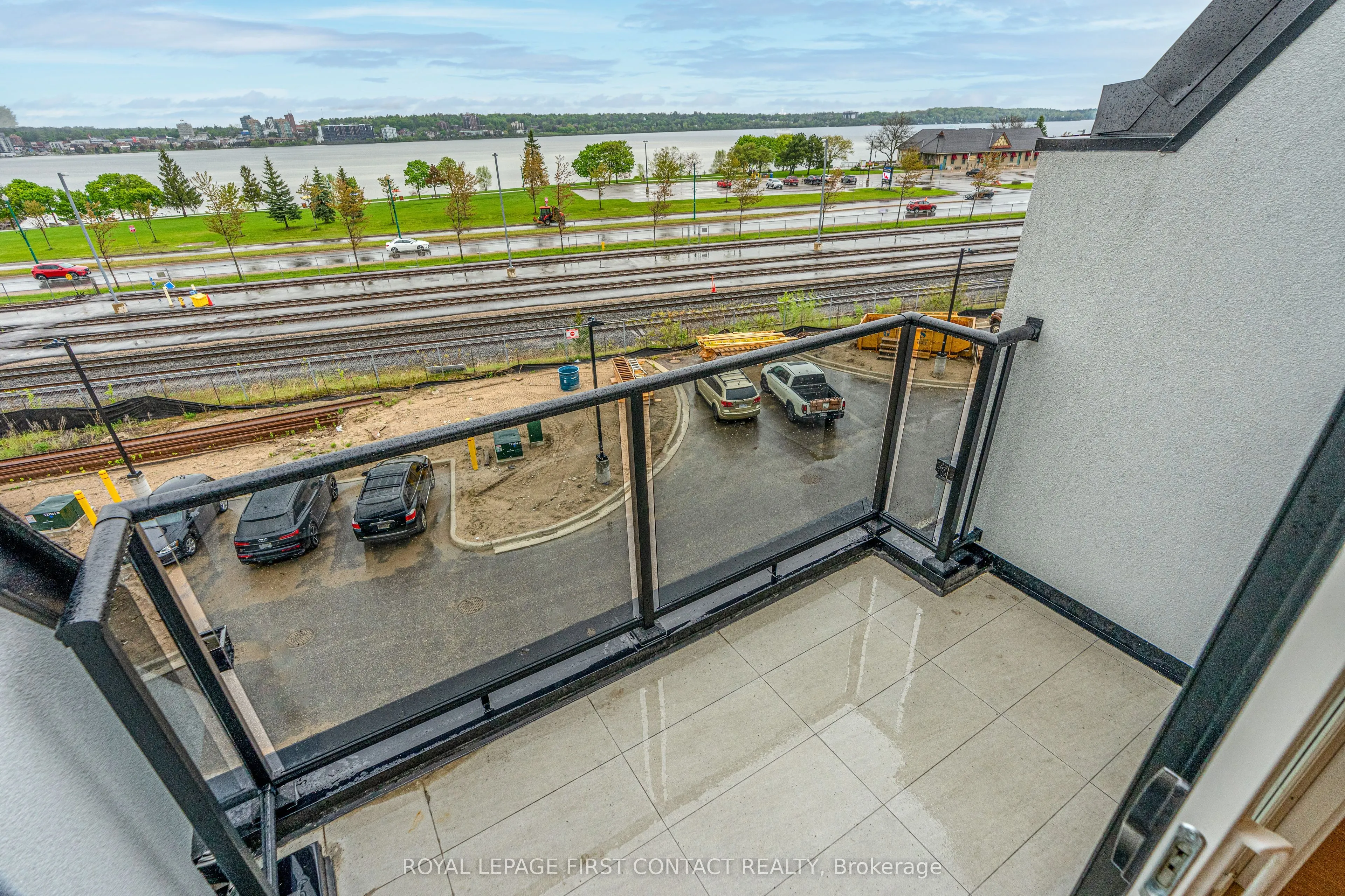 4 Alderwood Lane