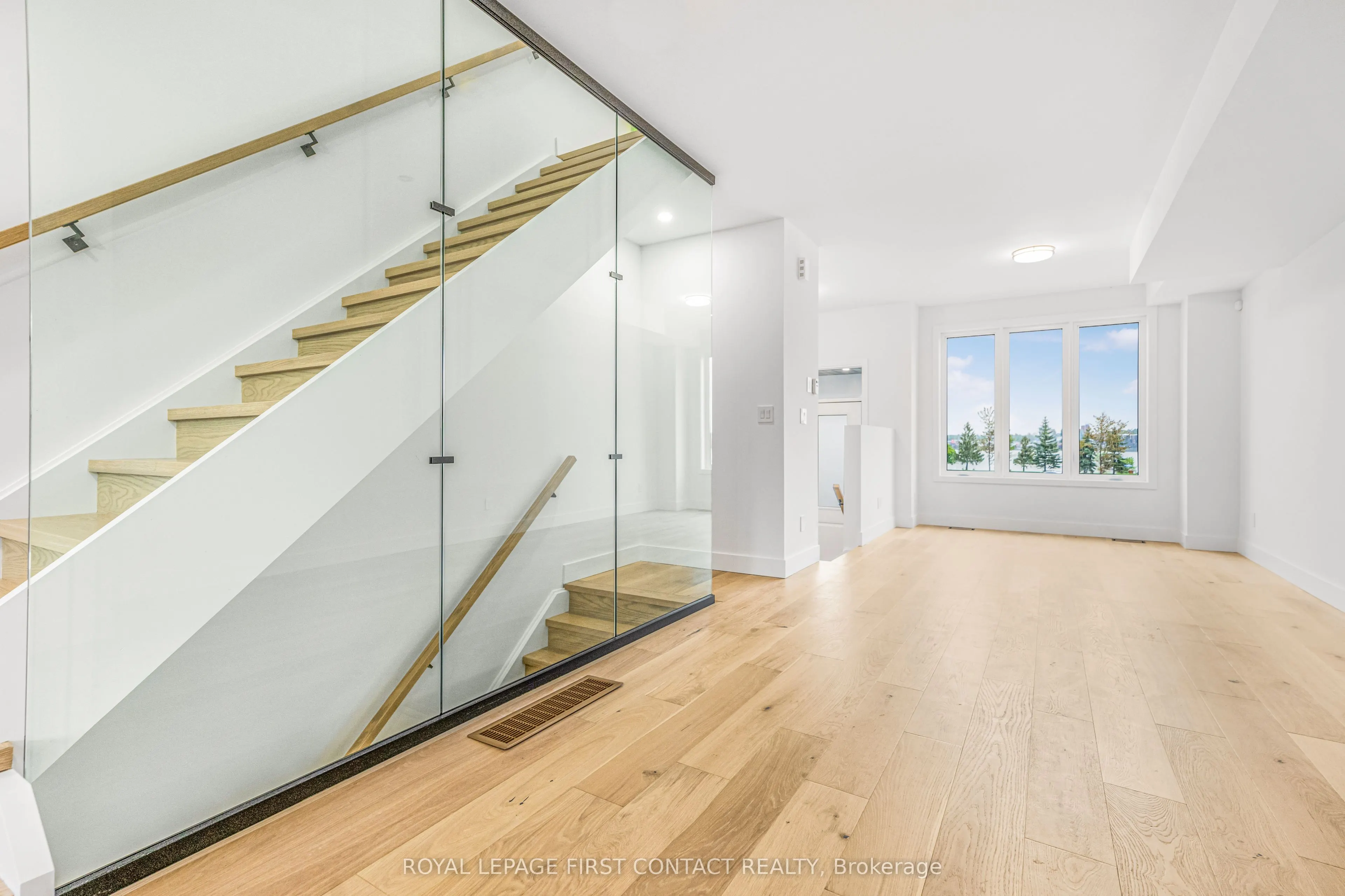4 Alderwood Lane