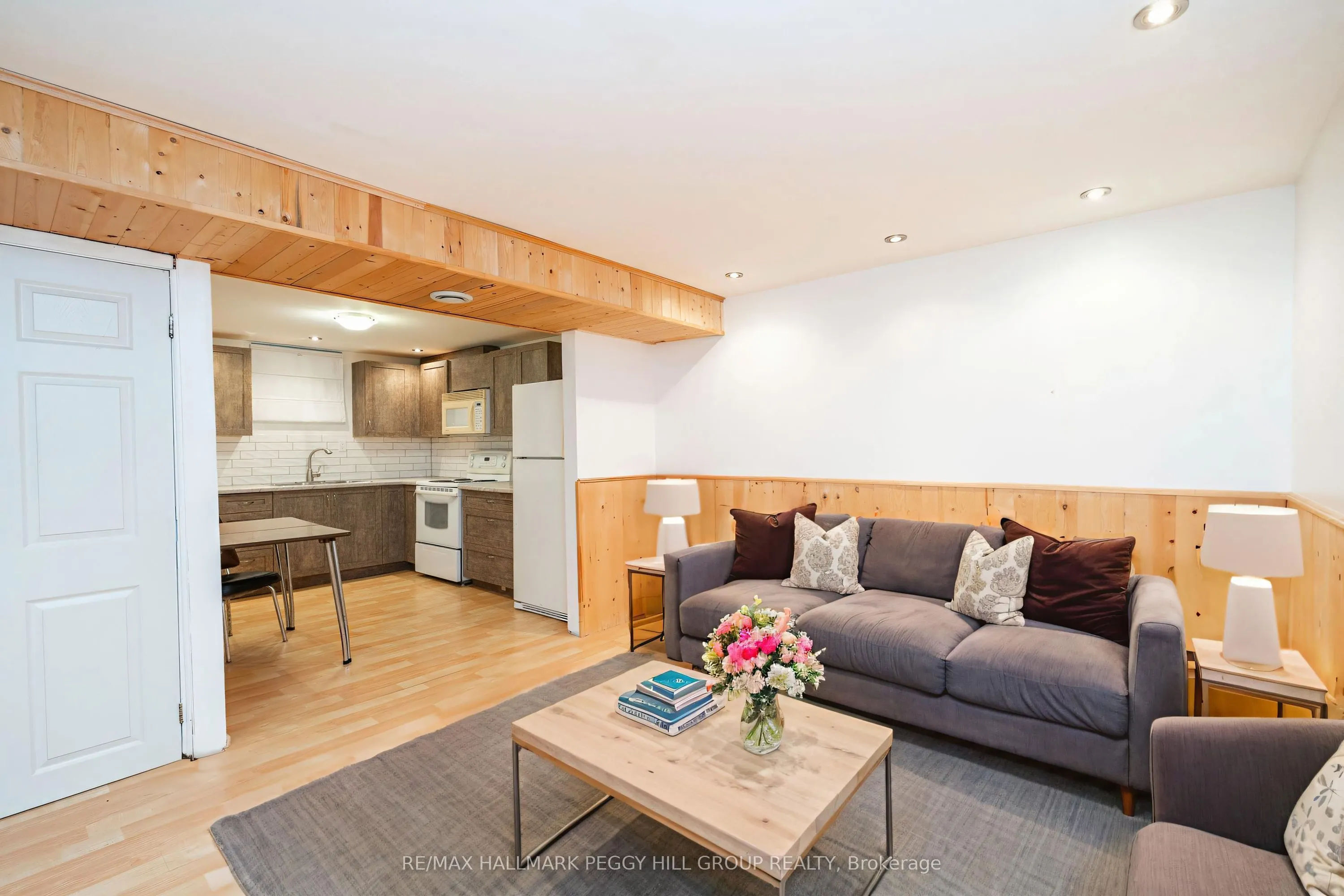 6 Walker Avenue