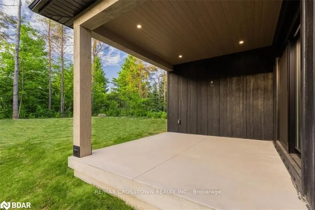 32 Alpine Way