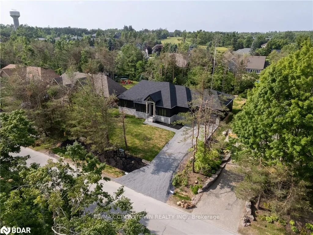 32 Alpine Way