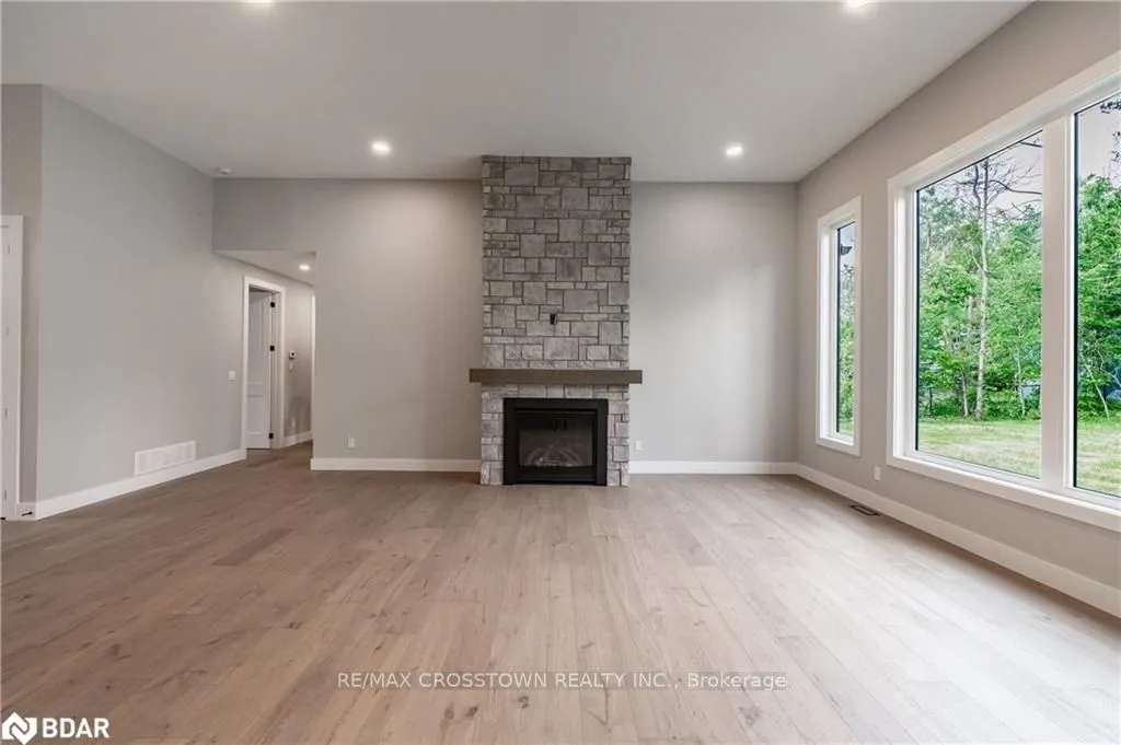 32 Alpine Way