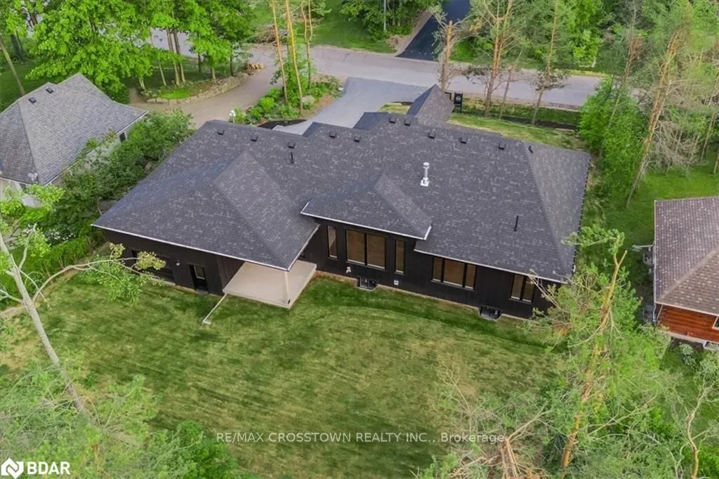 32 Alpine Way