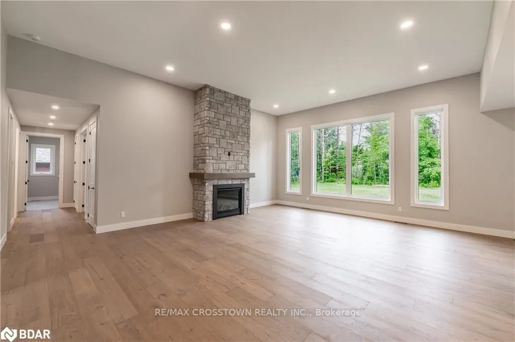 32 Alpine Way