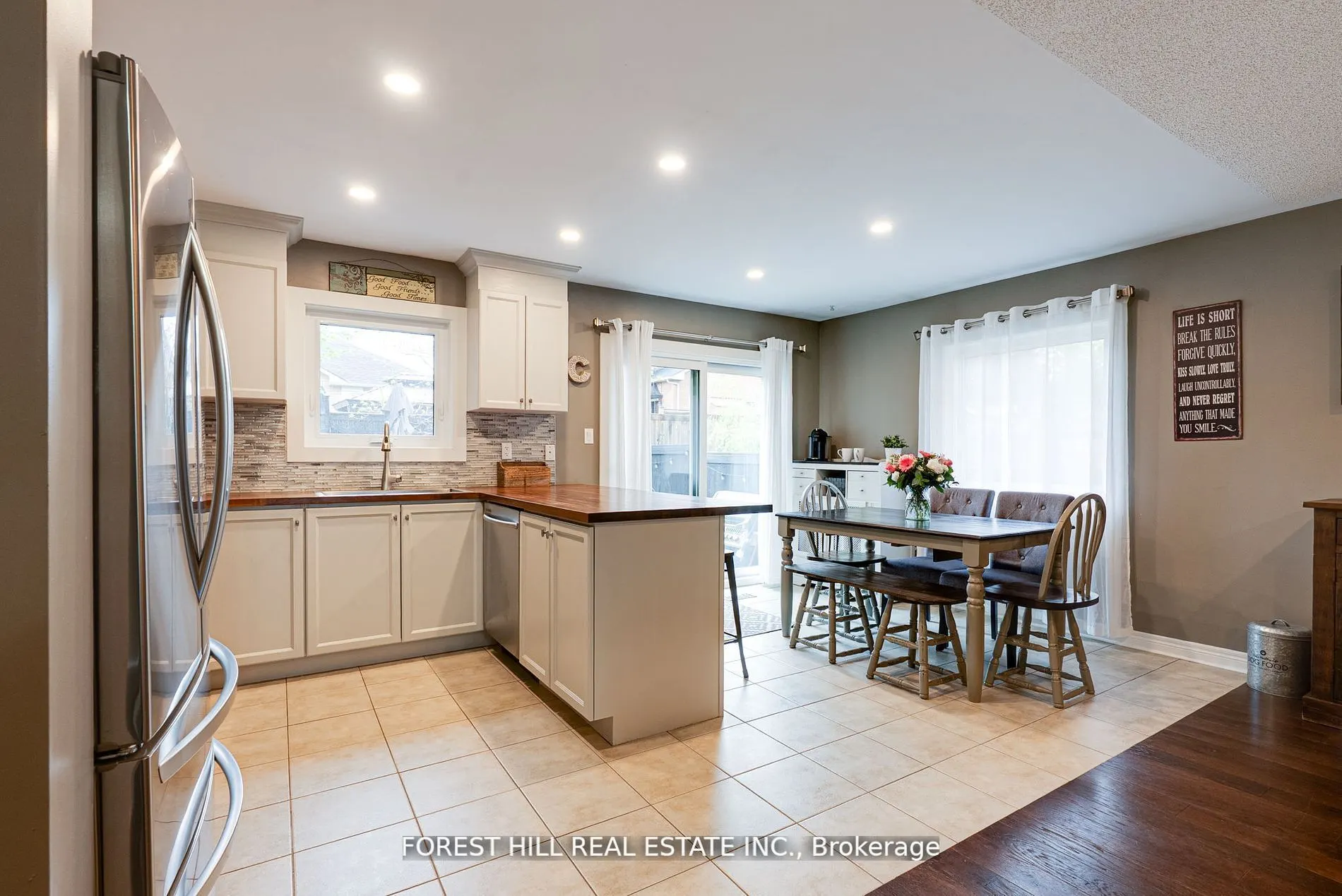 44 Prince Of Wales Drive