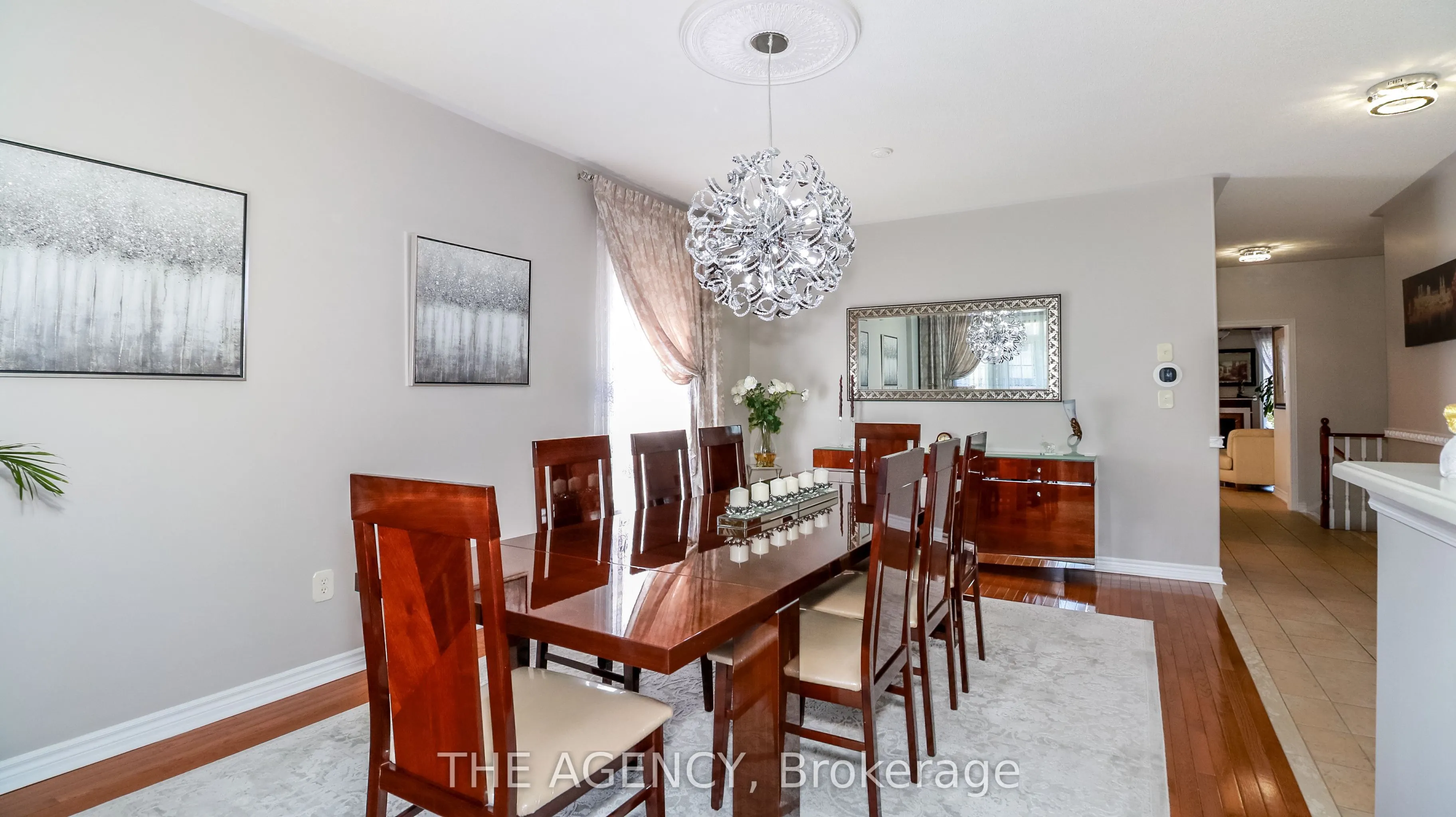 26 Regalia Way