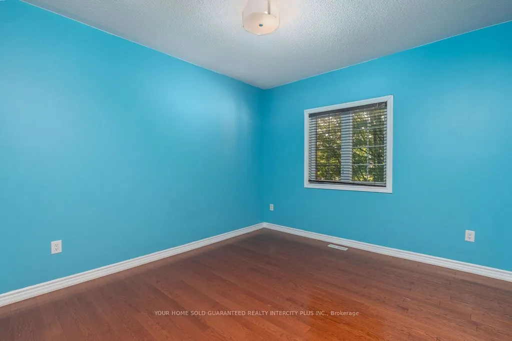 6 Basswood Drive
