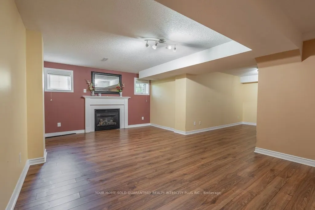 6 Basswood Drive