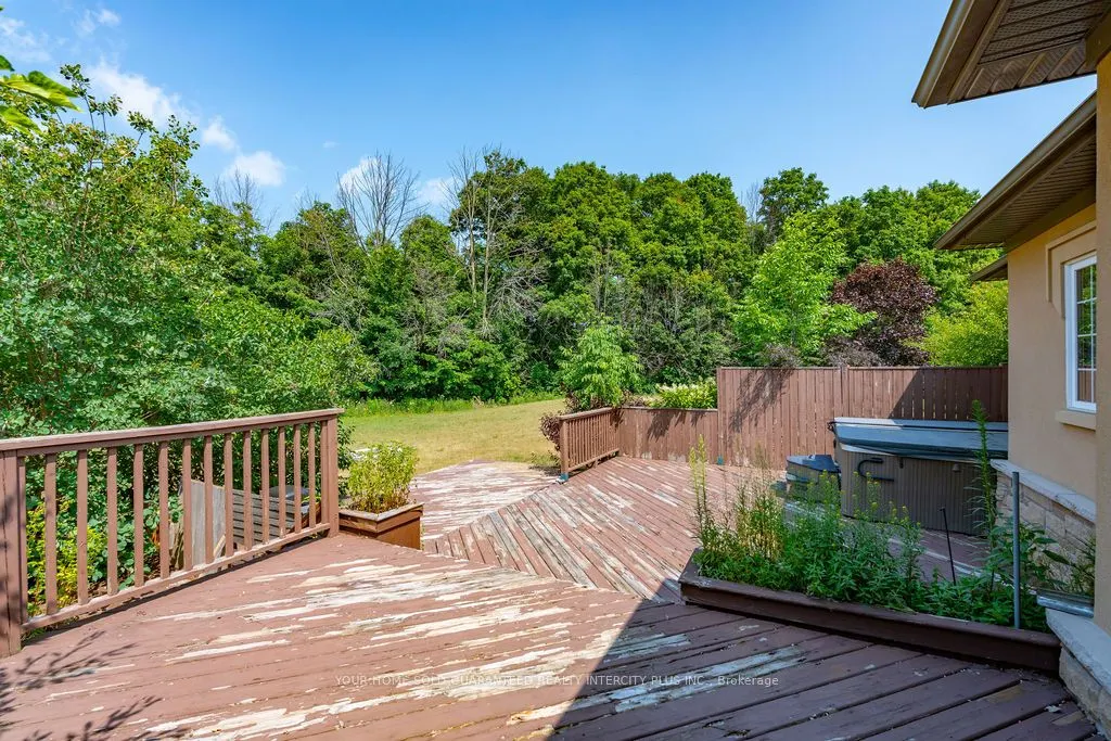 6 Basswood Drive