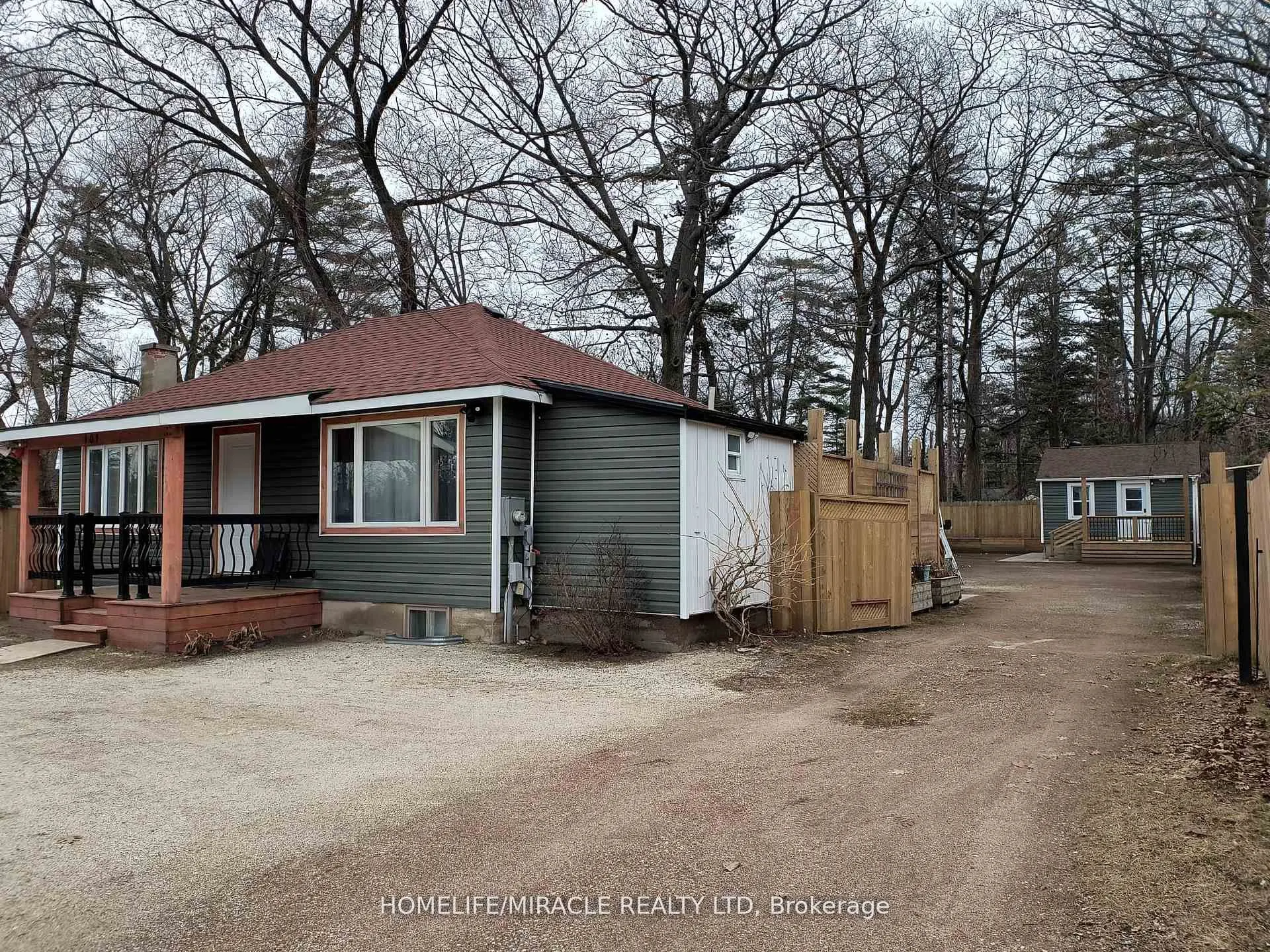 101 River Road E