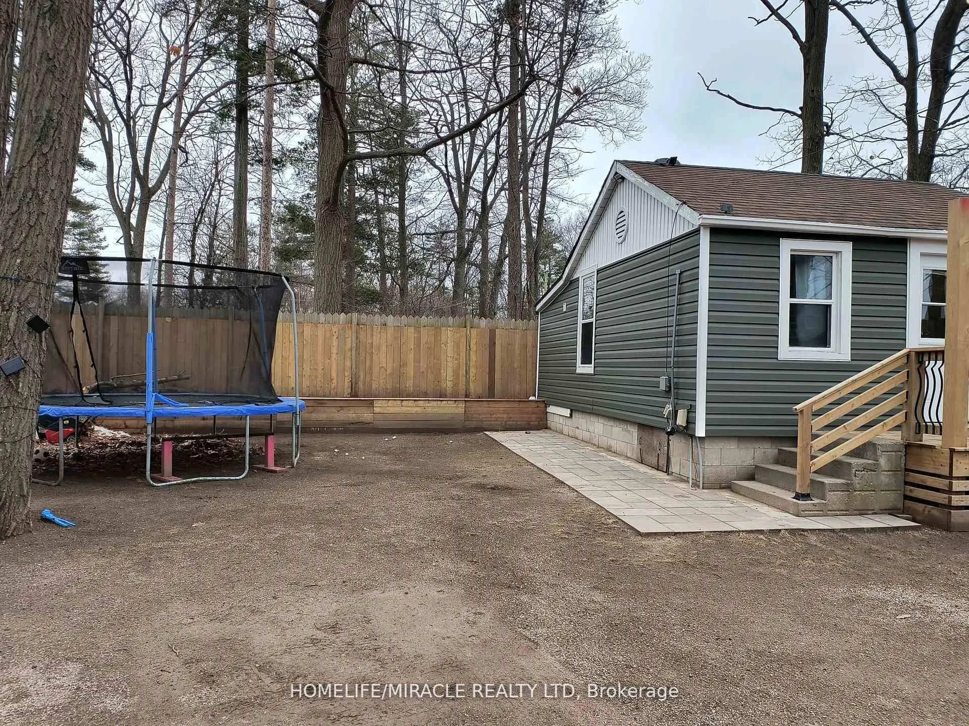 101 River Road E