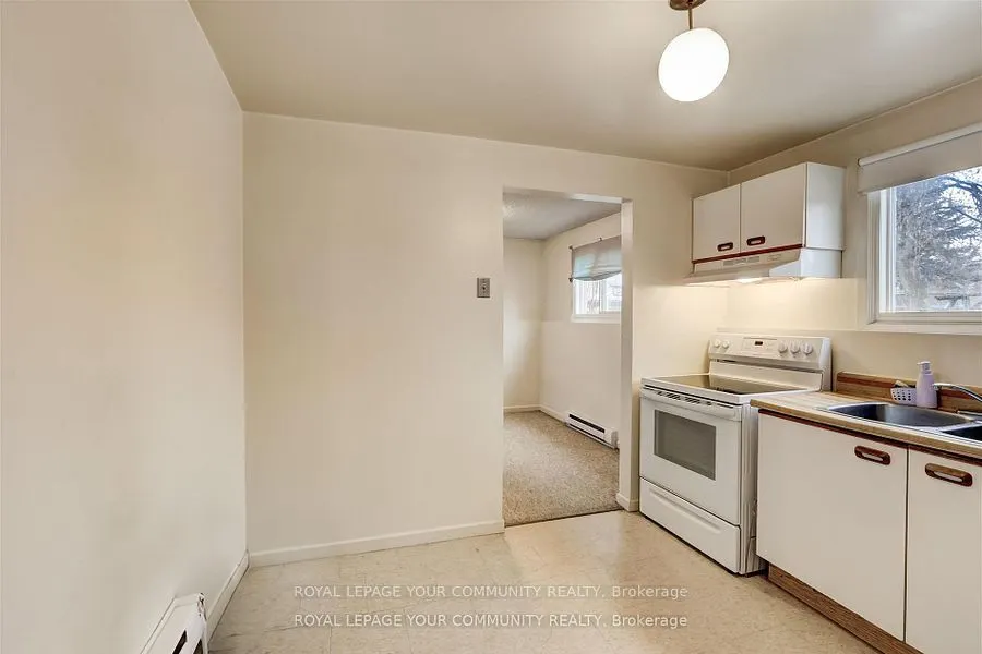 386 Essa Rd Lower Level Road