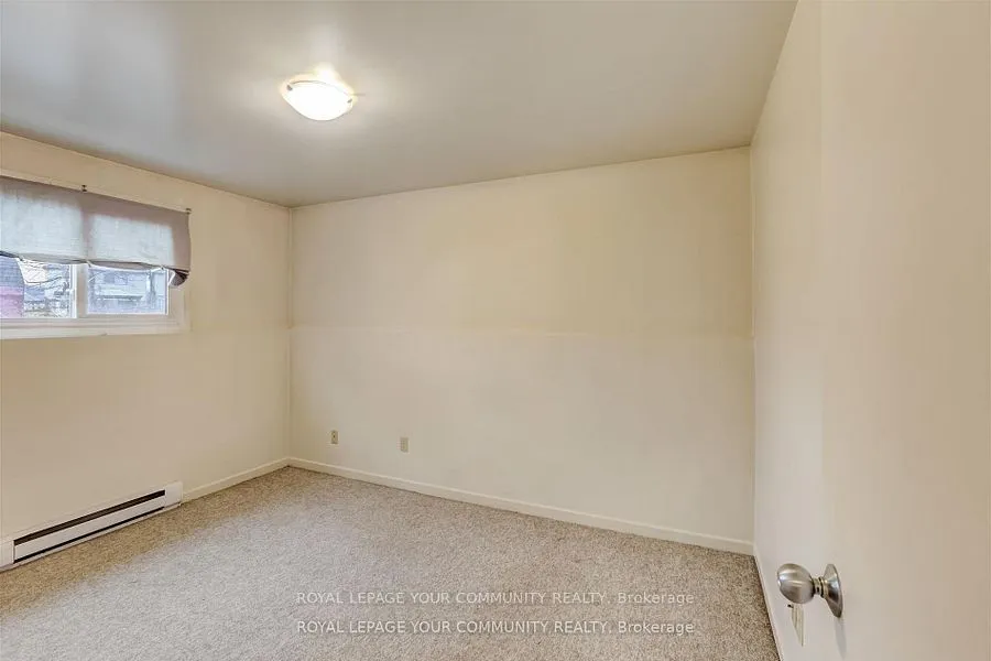 386 Essa Rd Lower Level Road