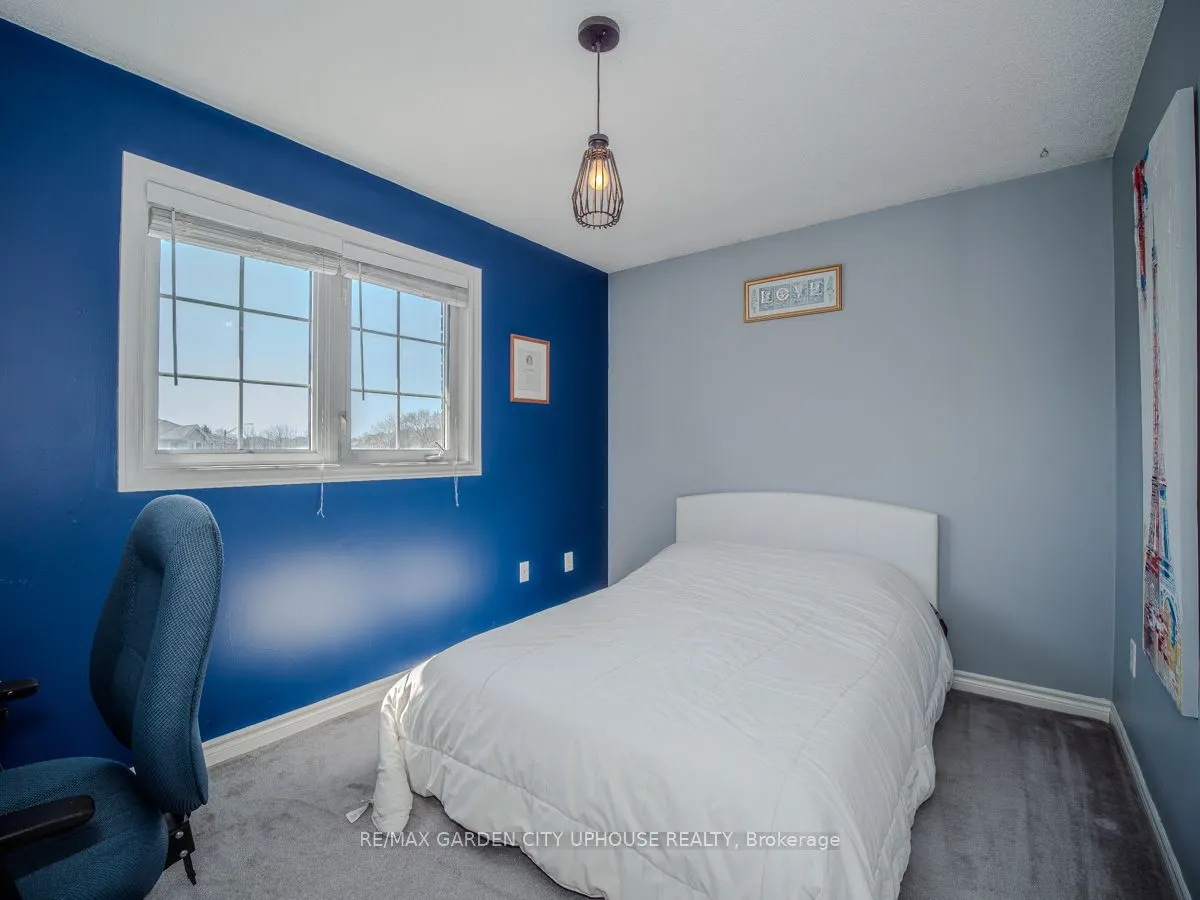 22 Grace Crescent