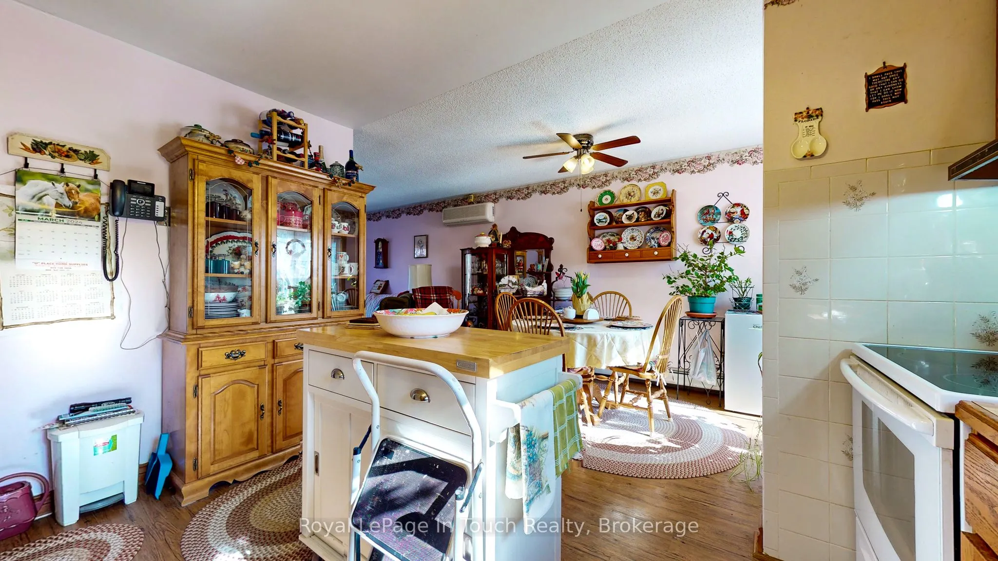 14 Seneca Crescent
