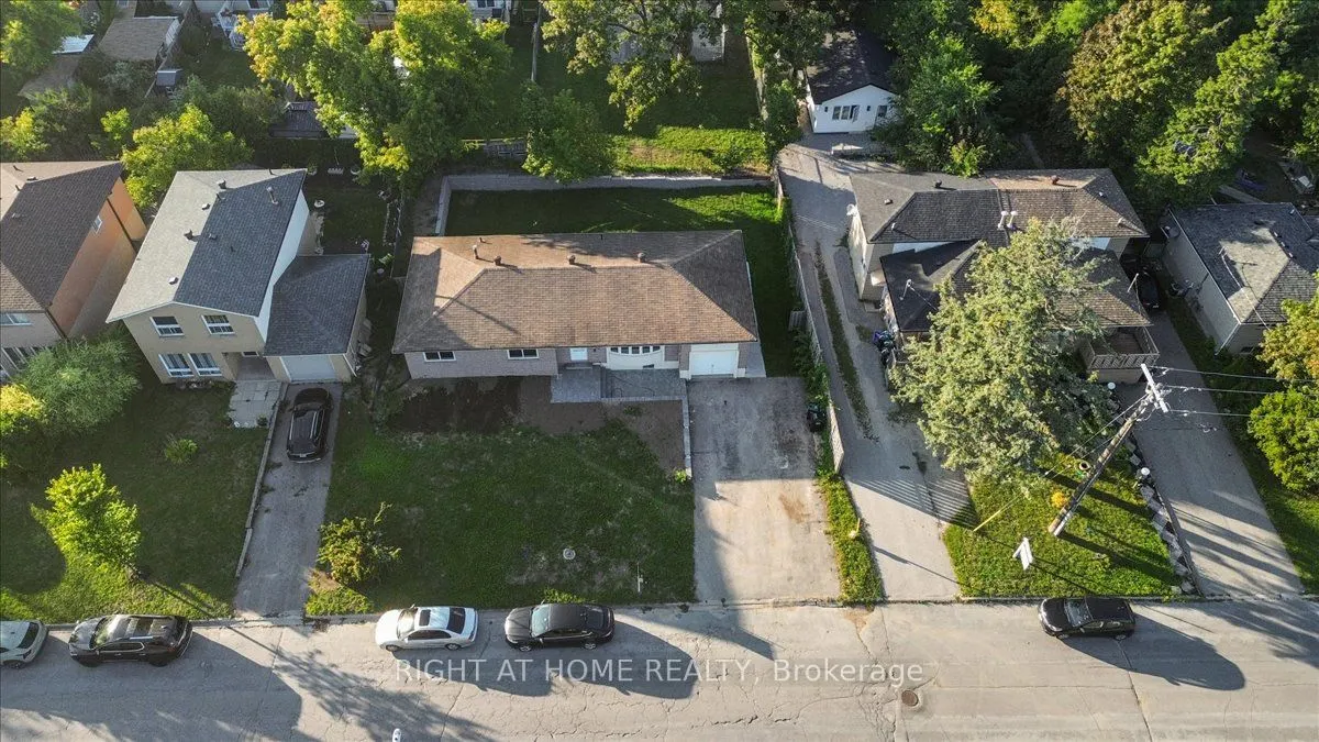 28 Charlbrook Avenue