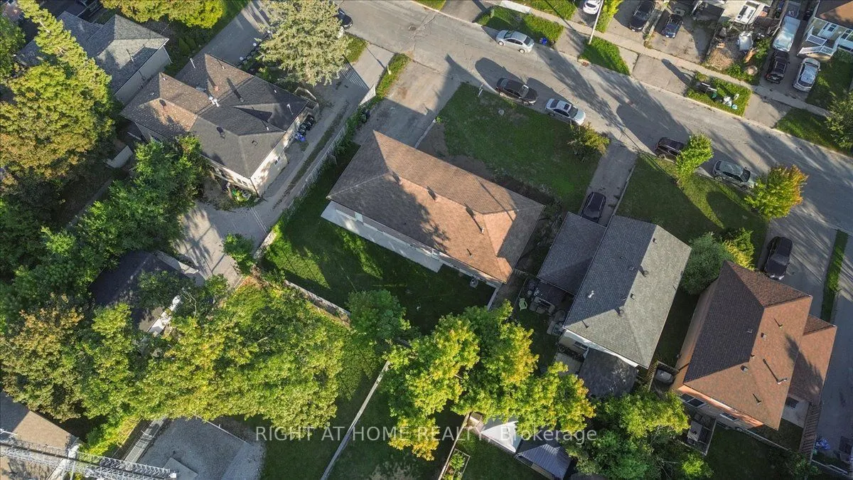 28 Charlbrook Avenue