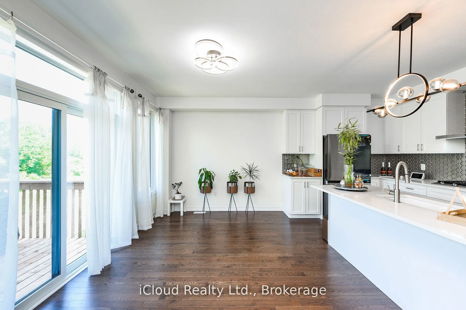 114 Thicketwood Avenue
