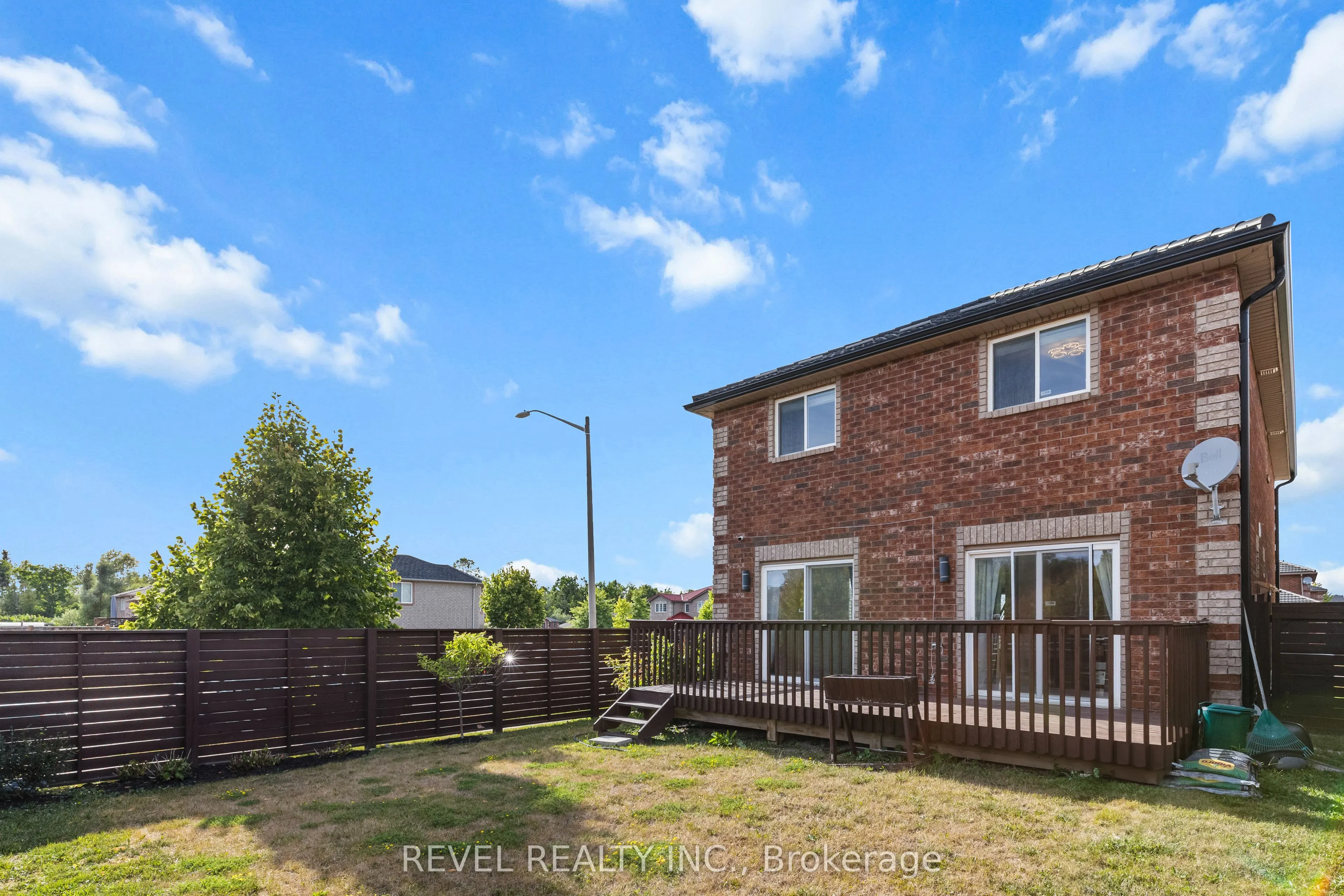 1 Glenhill Drive
