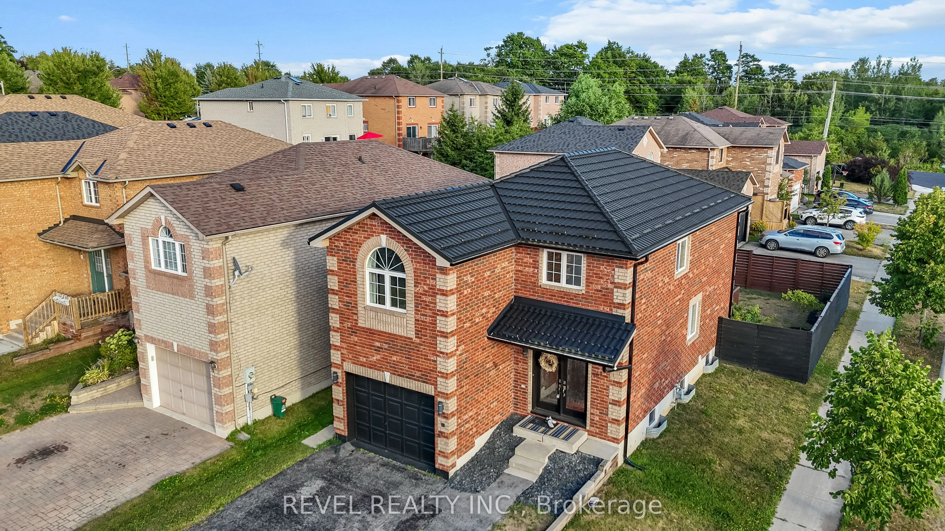 1 Glenhill Drive